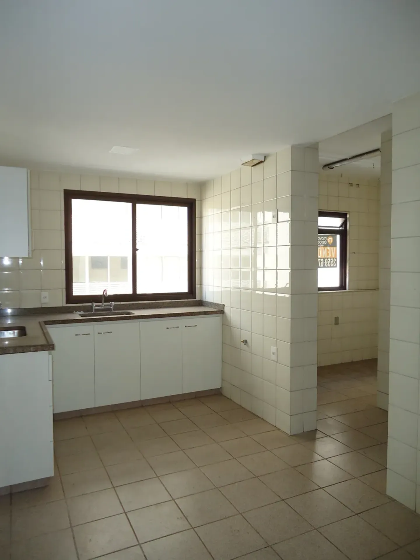 Apartment, 137 m², with a walk-in closet — photo 27