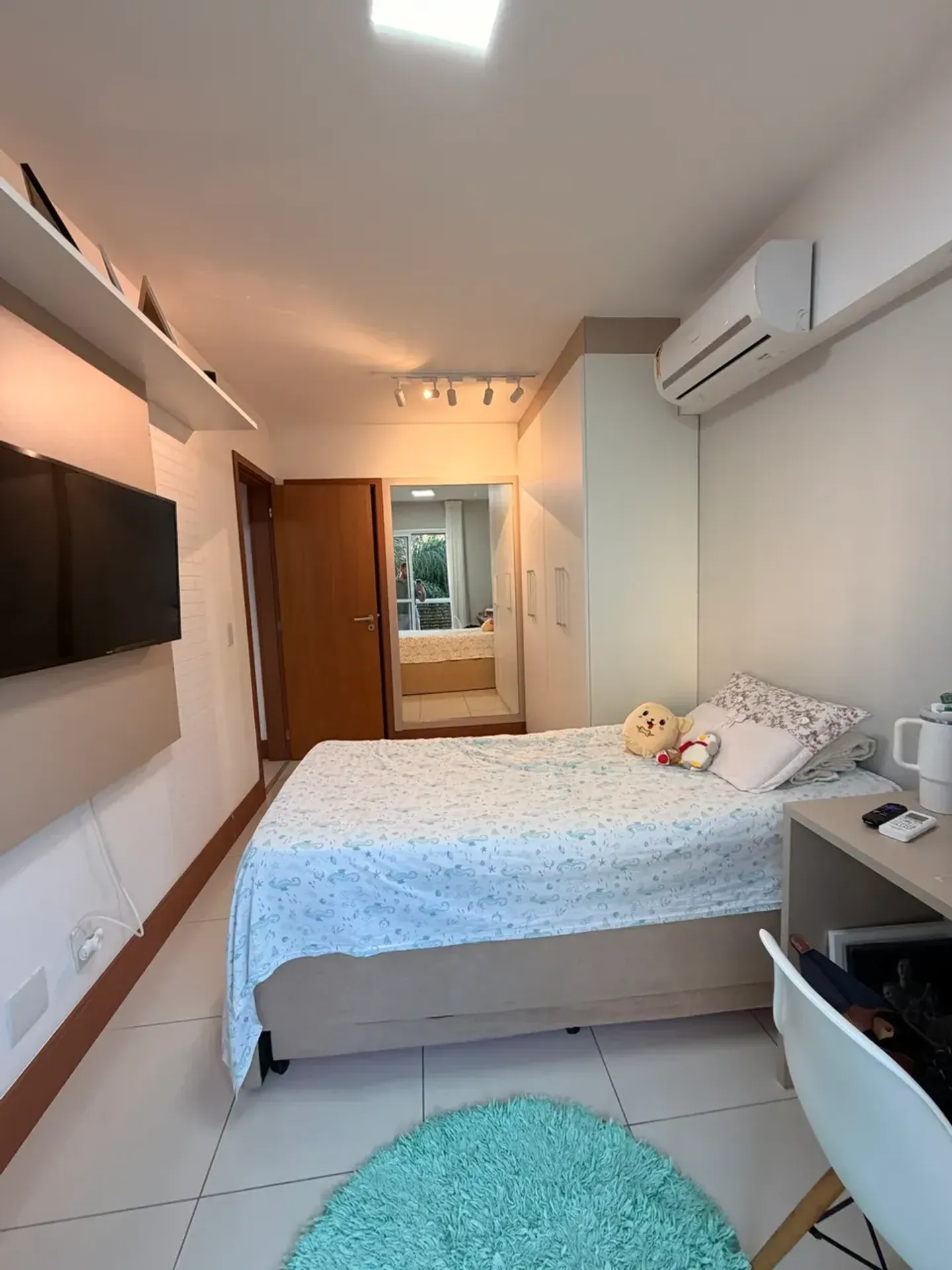 Furnished apartment, 148 m², with a jacuzzi — photo 36