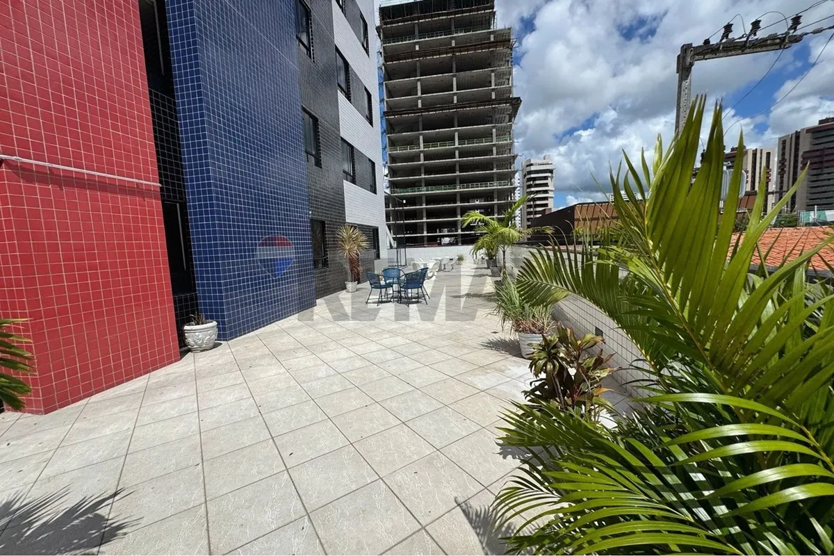 4-bedroom apartment with a water view in João Pessoa — photo 14