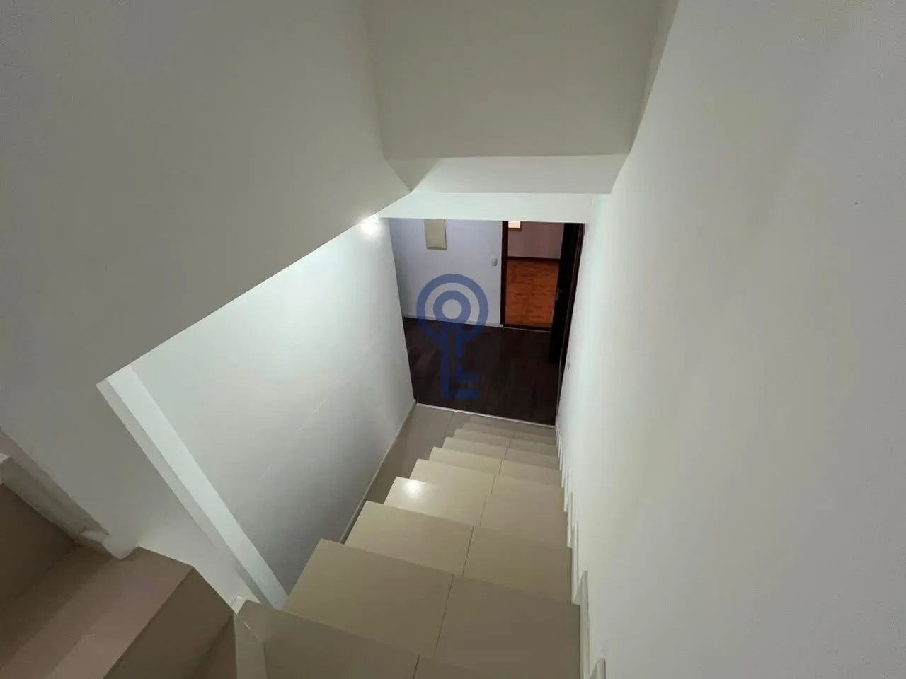Furnished house, 200 m², with a walk-in closet — photo 27
