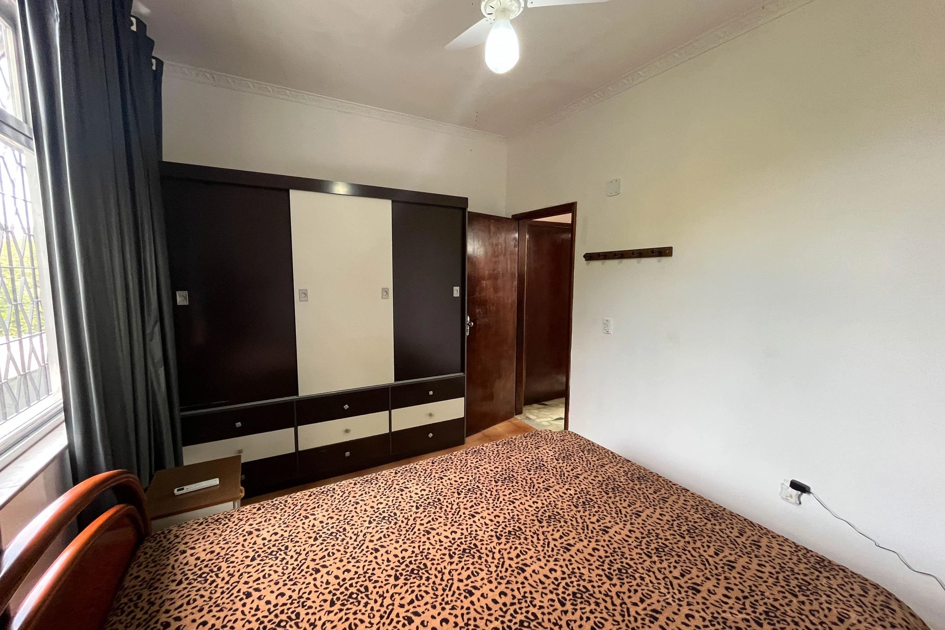 Furnished 1-bedroom apartment that allows pets — photo 12