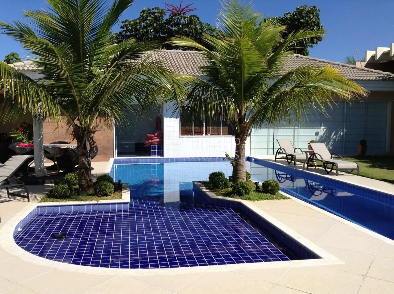 Casa mobiliada com 5 quartos e 5 suítes e 4 vagas — photo 9