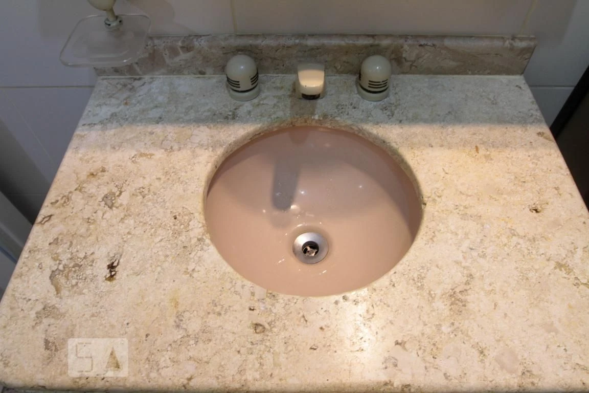 Unfurnished 2-bedroom apartment with 2 bathrooms — photo 20