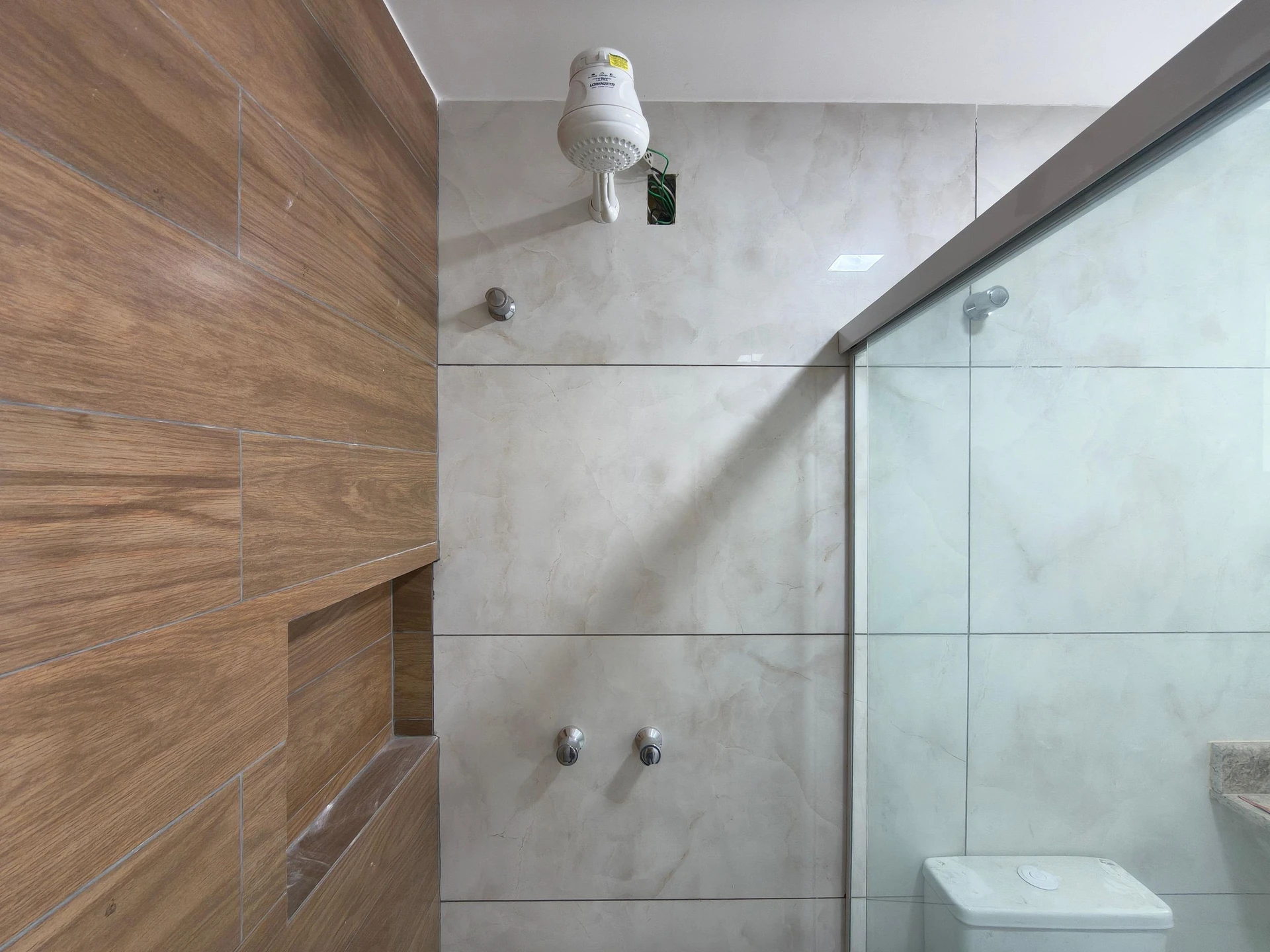House, 110 m², with floor-to-ceiling windows — photo 51