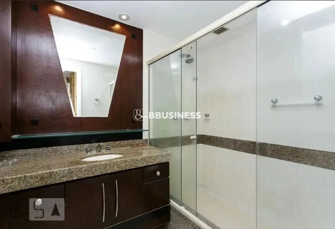 Duplex penthouse with 3 en-suite bedrooms and 200 m² — photo 6