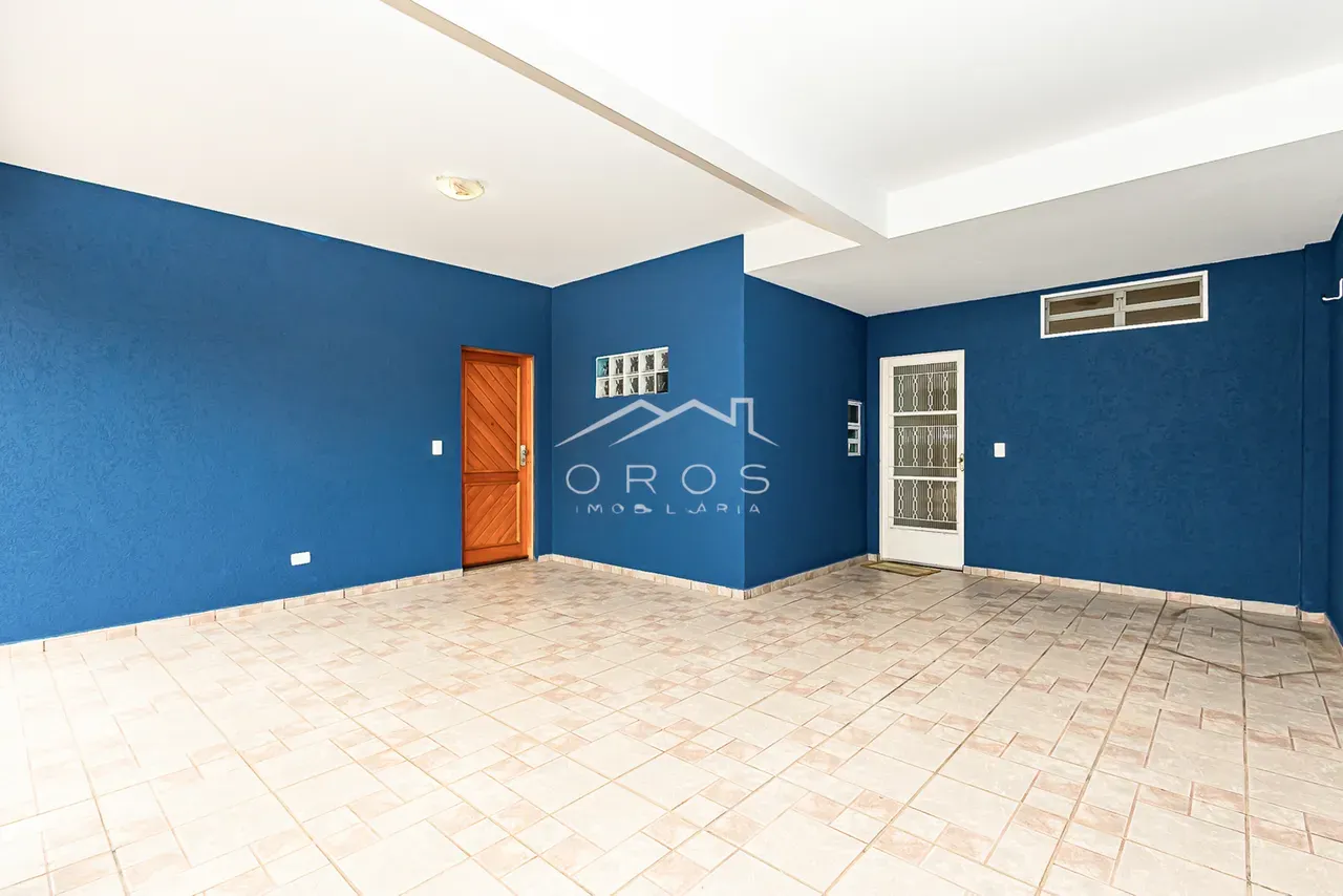 House, 200 m², with a washing machine — photo 44