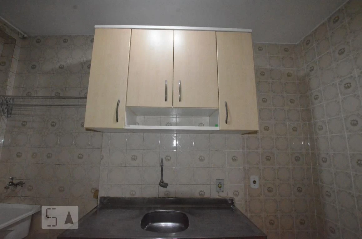 2-bedroom apartment in a building with a gym — photo 29