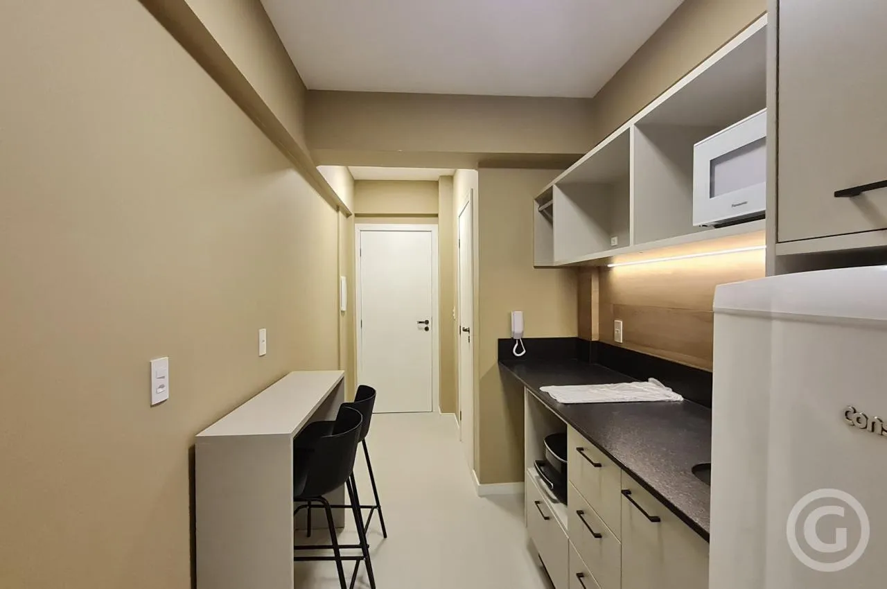 Home office in a one-bedroom apartment, 21 m² — photo 4