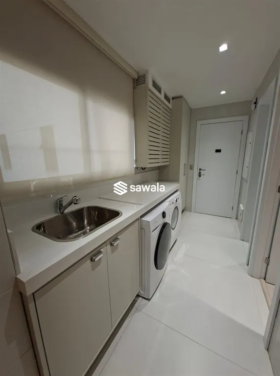 Furnished apartment with 4 bedrooms and open kitchen — photo 45