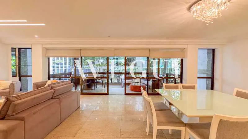 Furnished apartment with 3 bedrooms and gas kitchen