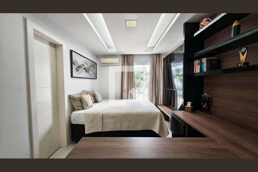 House, 430 m², with a private pool — photo 10