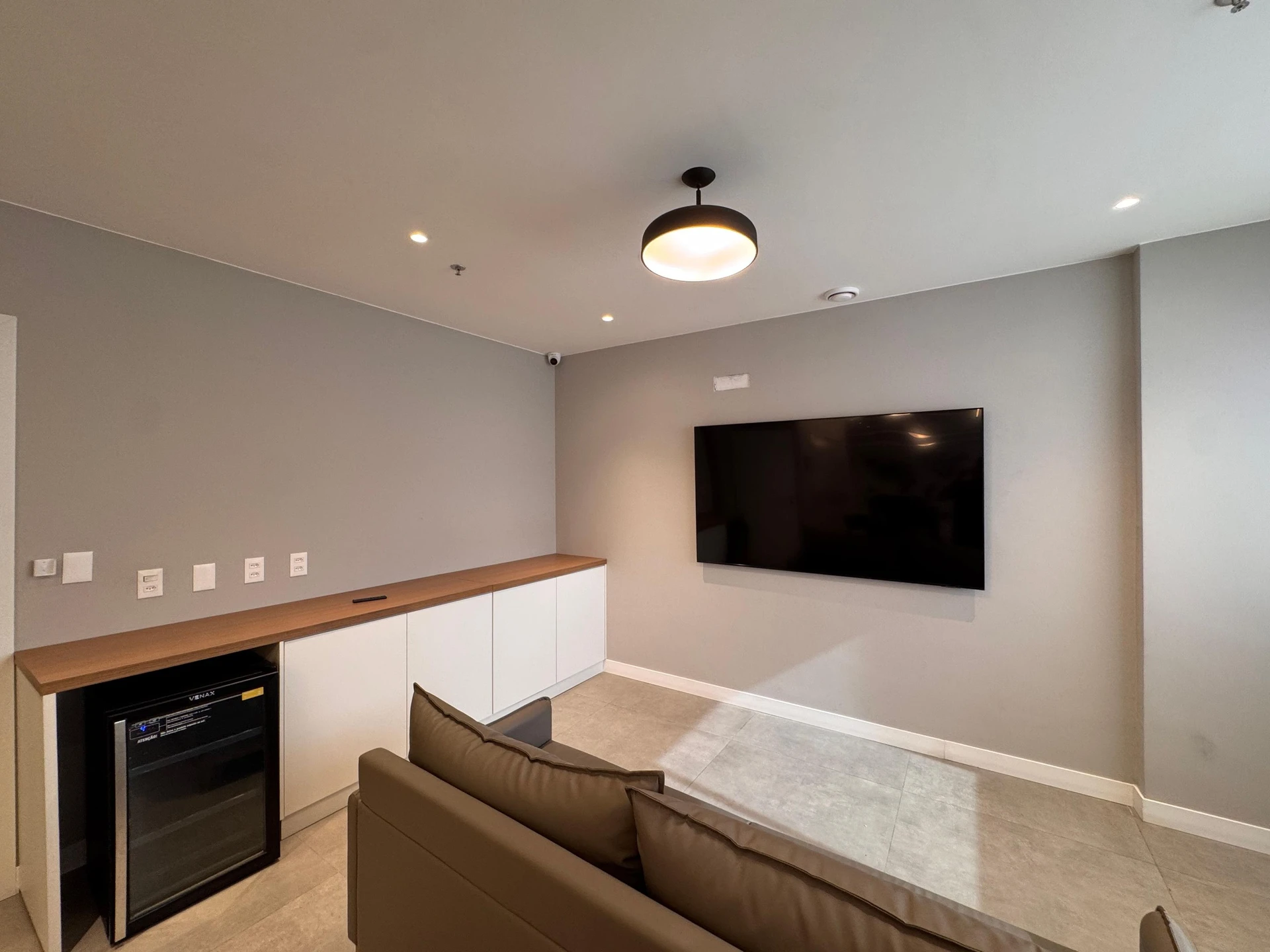 Apartamento amueblado de 3 dormitorios con balcón — photo 51