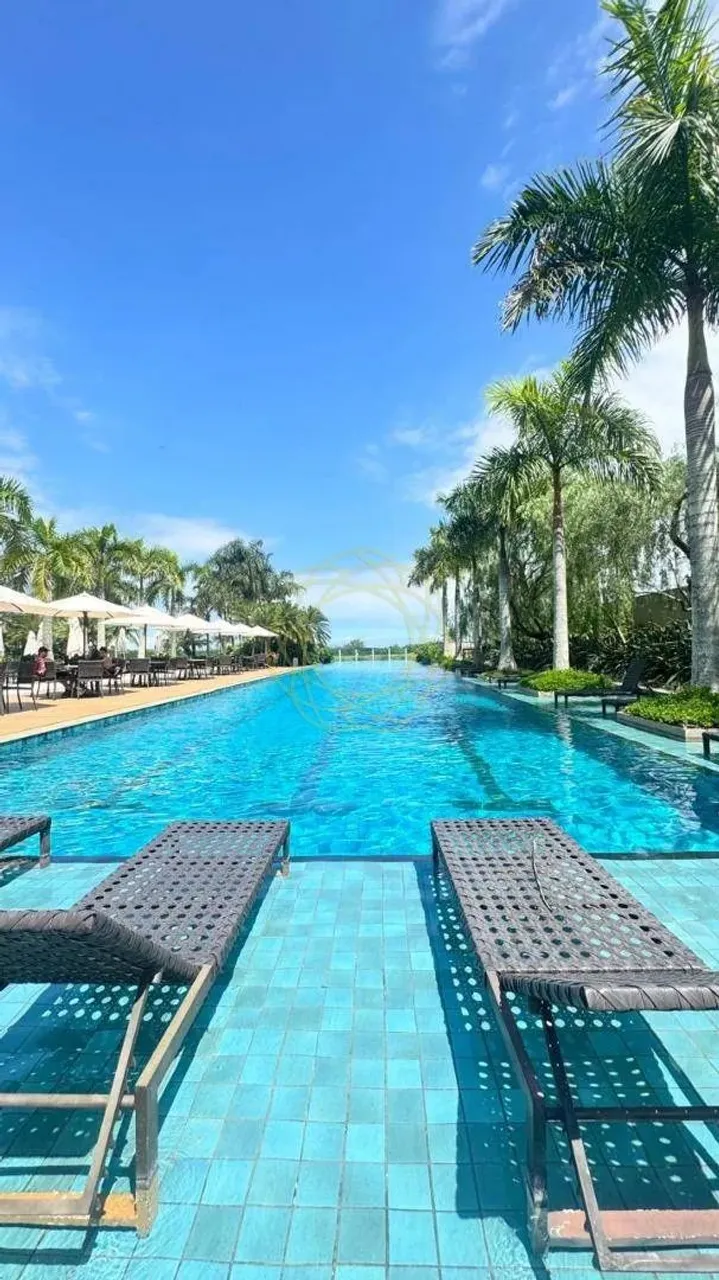 Furnished apartment with 4 bedrooms and 381 m² — photo 13