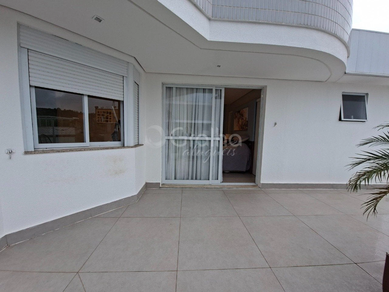 Floor-to-ceiling windows in a 3-bedroom apartment, 257 m² — photo 19