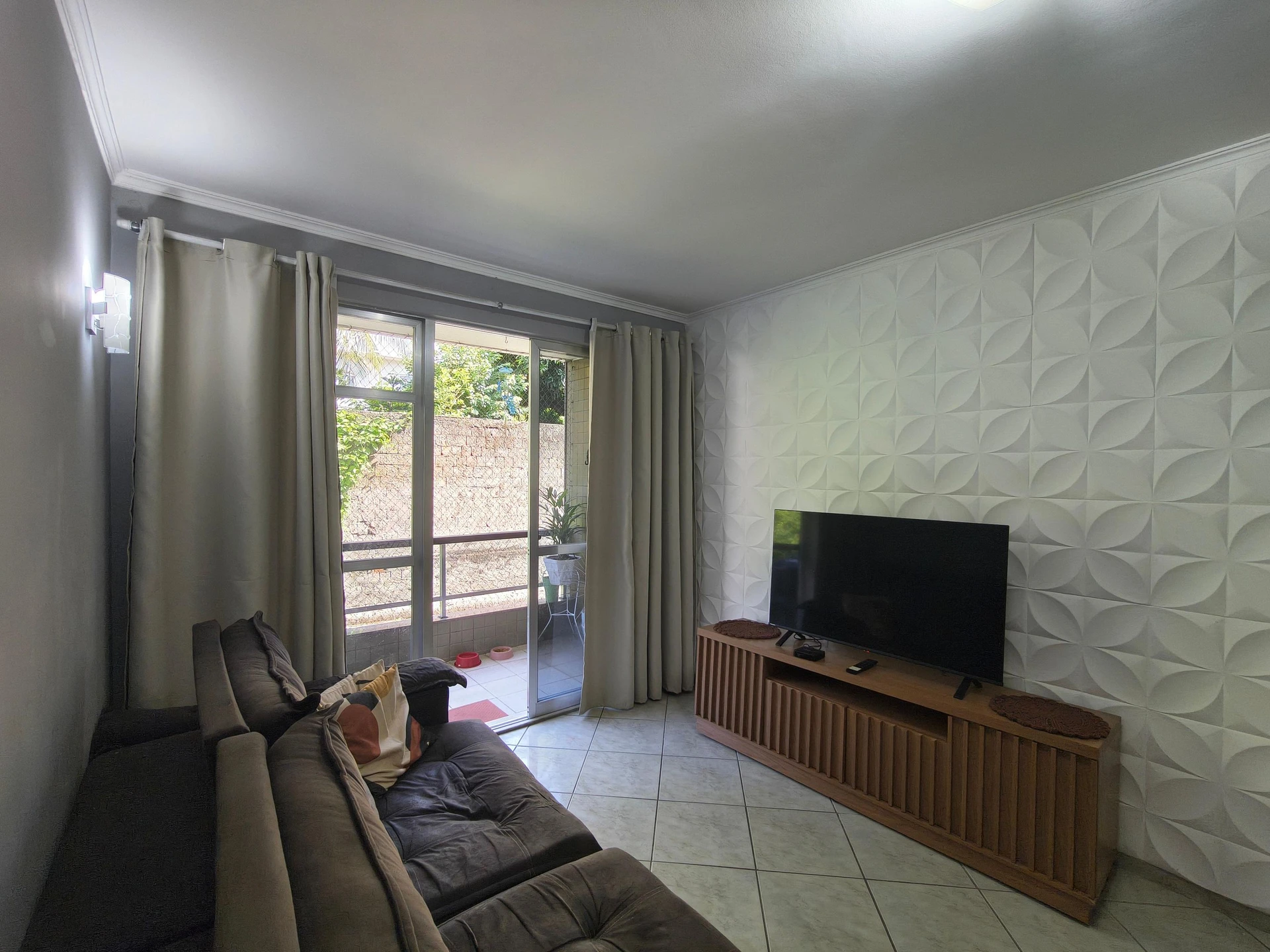 Furnished apartment with 3 bedrooms and a balcony