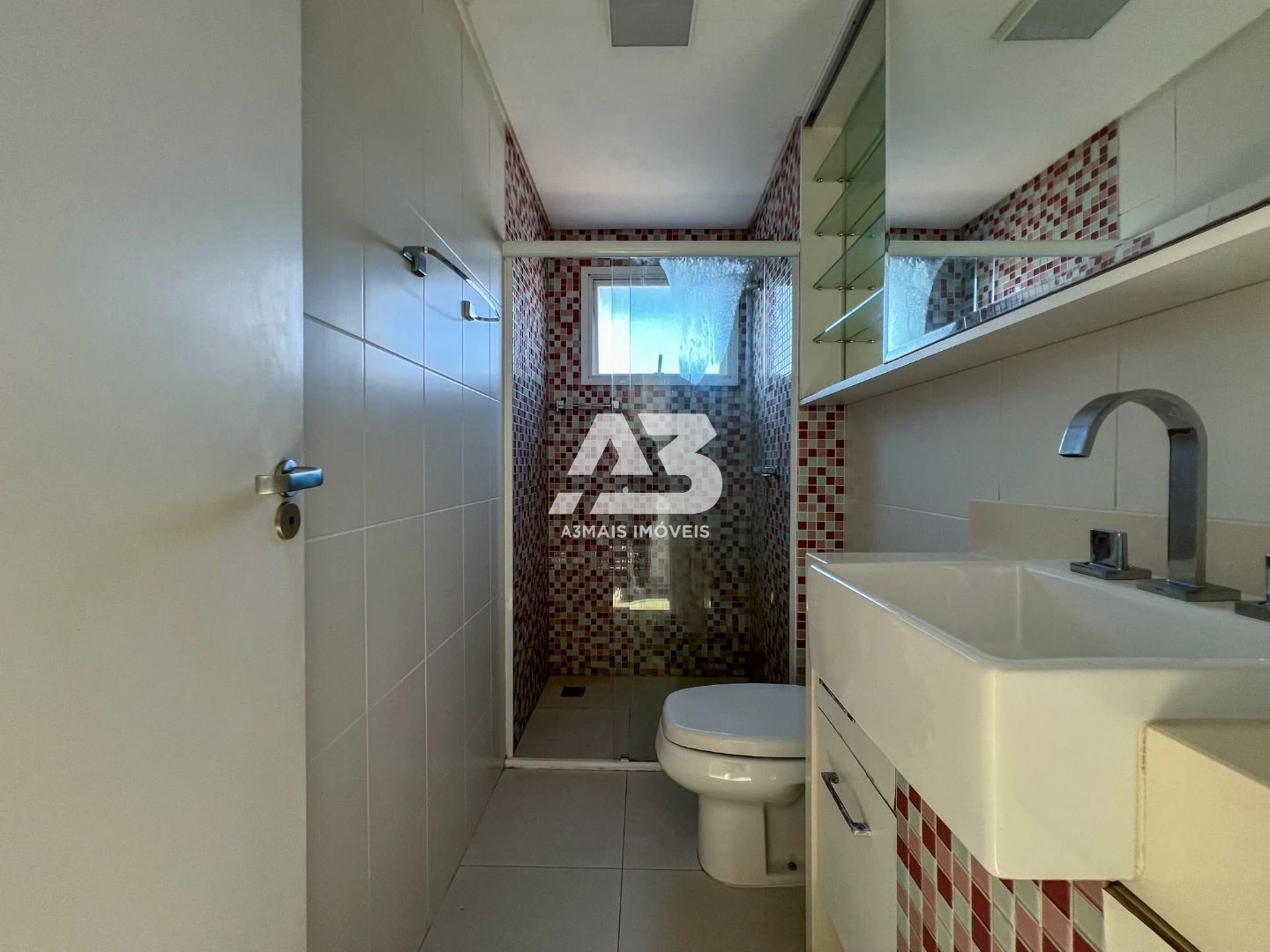 Furnished apartment, 64 m², with a washing machine — photo 16