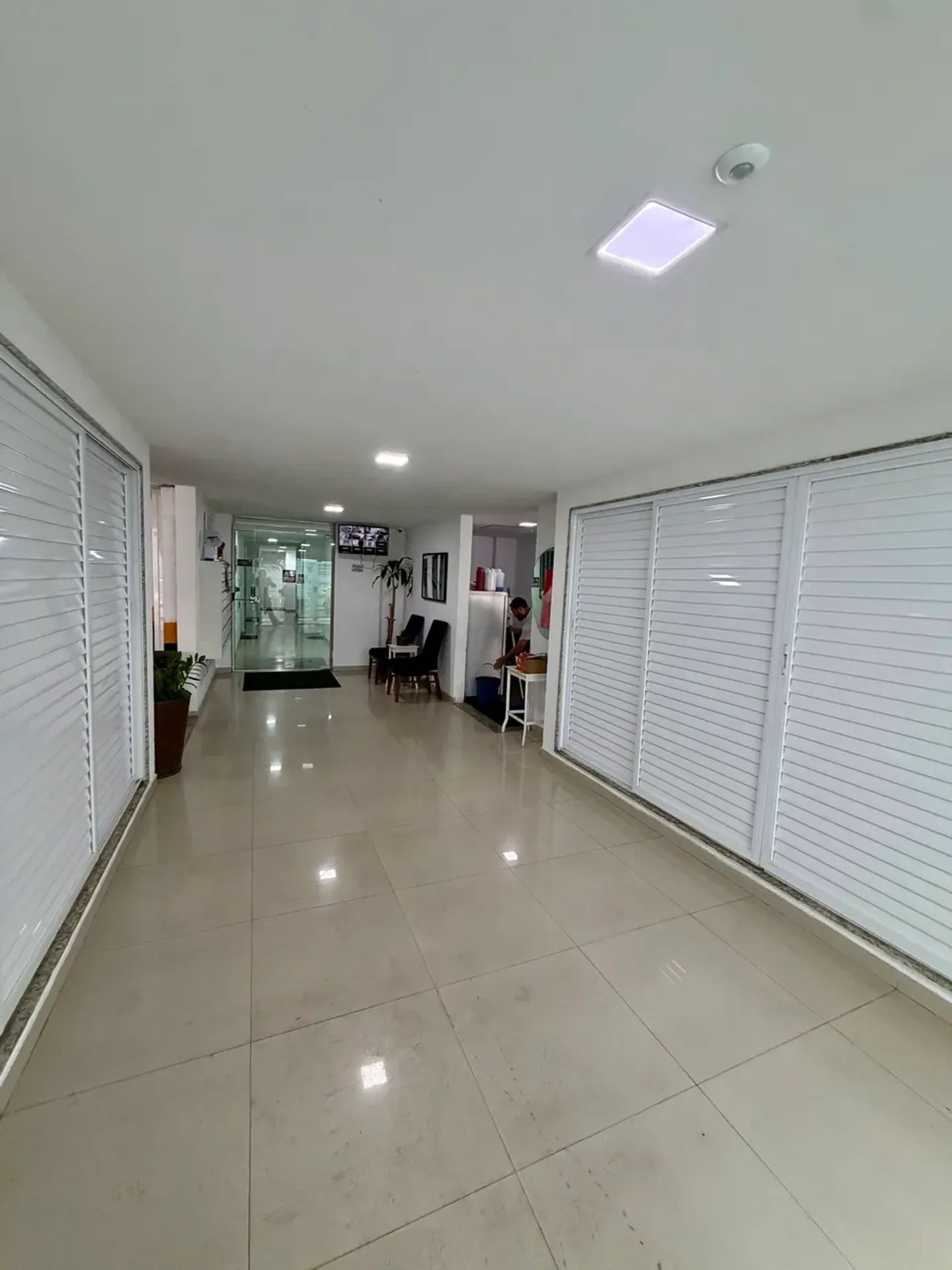 Apartment with 2 bedrooms, balcony and no parking — photo 28