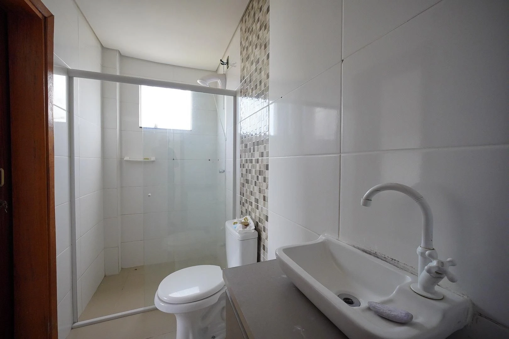 Квартира 65 м² с грилем на балконе и застеклённым балконом — photo 10