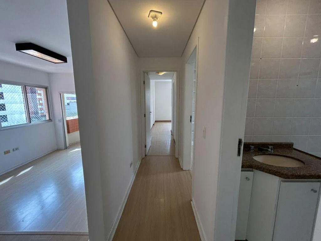 3-bedroom apartment with a home office in Curitiba — photo 7