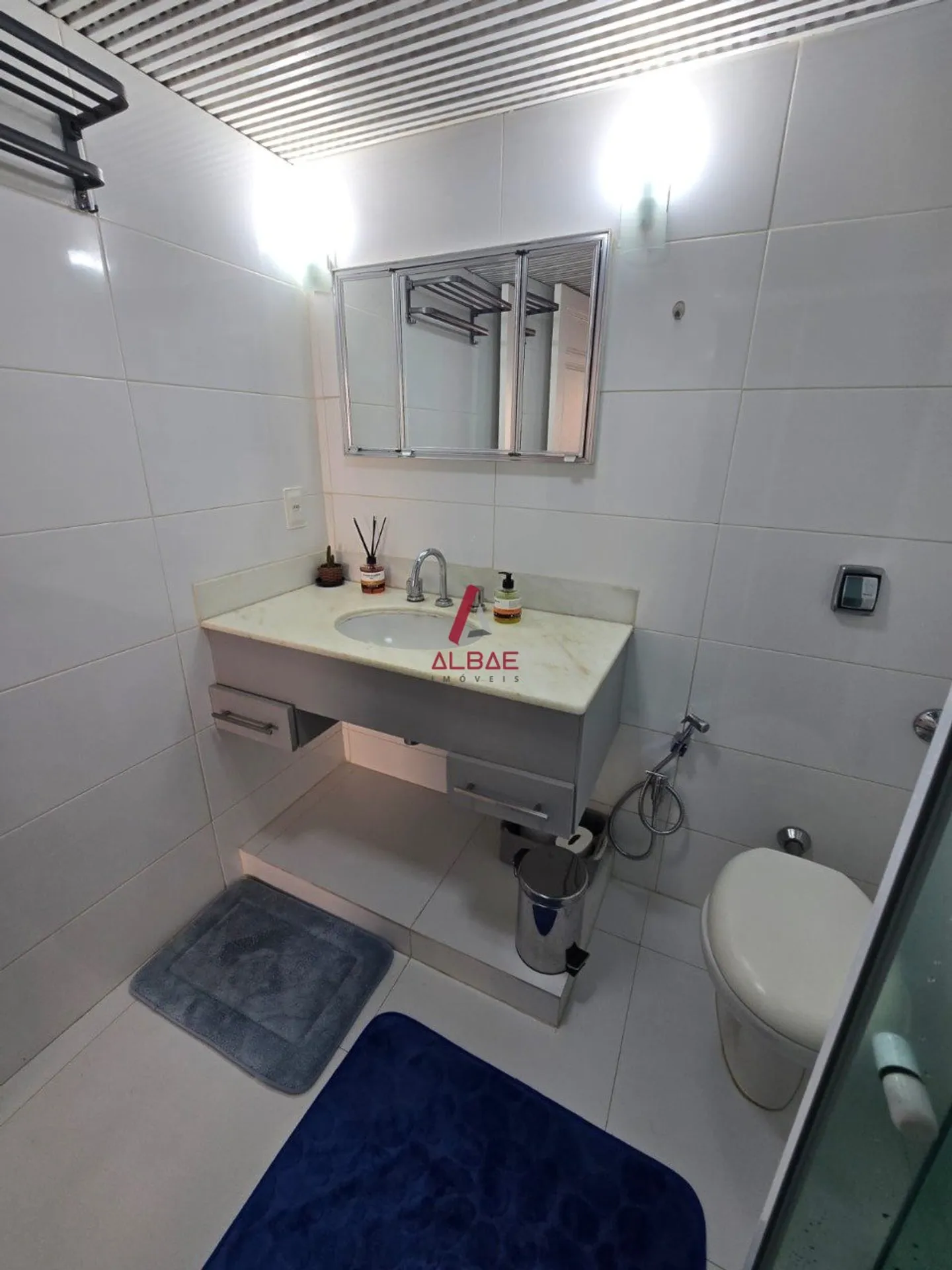 2-bedroom apartment with balcony and a full set of 3 baths — photo 24