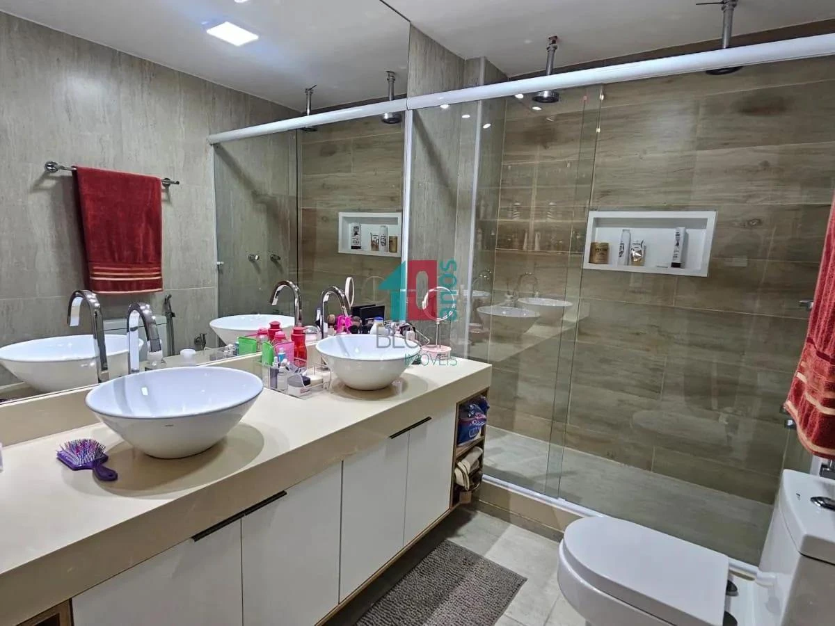 Apartamento mobiliado, 147 m², com janelas do piso ao teto — photo 28
