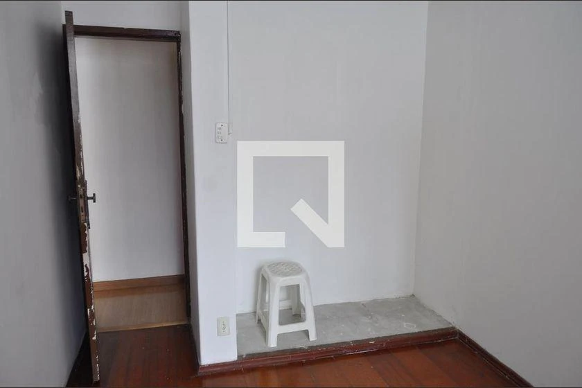 Apartamento com piso de madeira ou laminado, Méier — photo 13