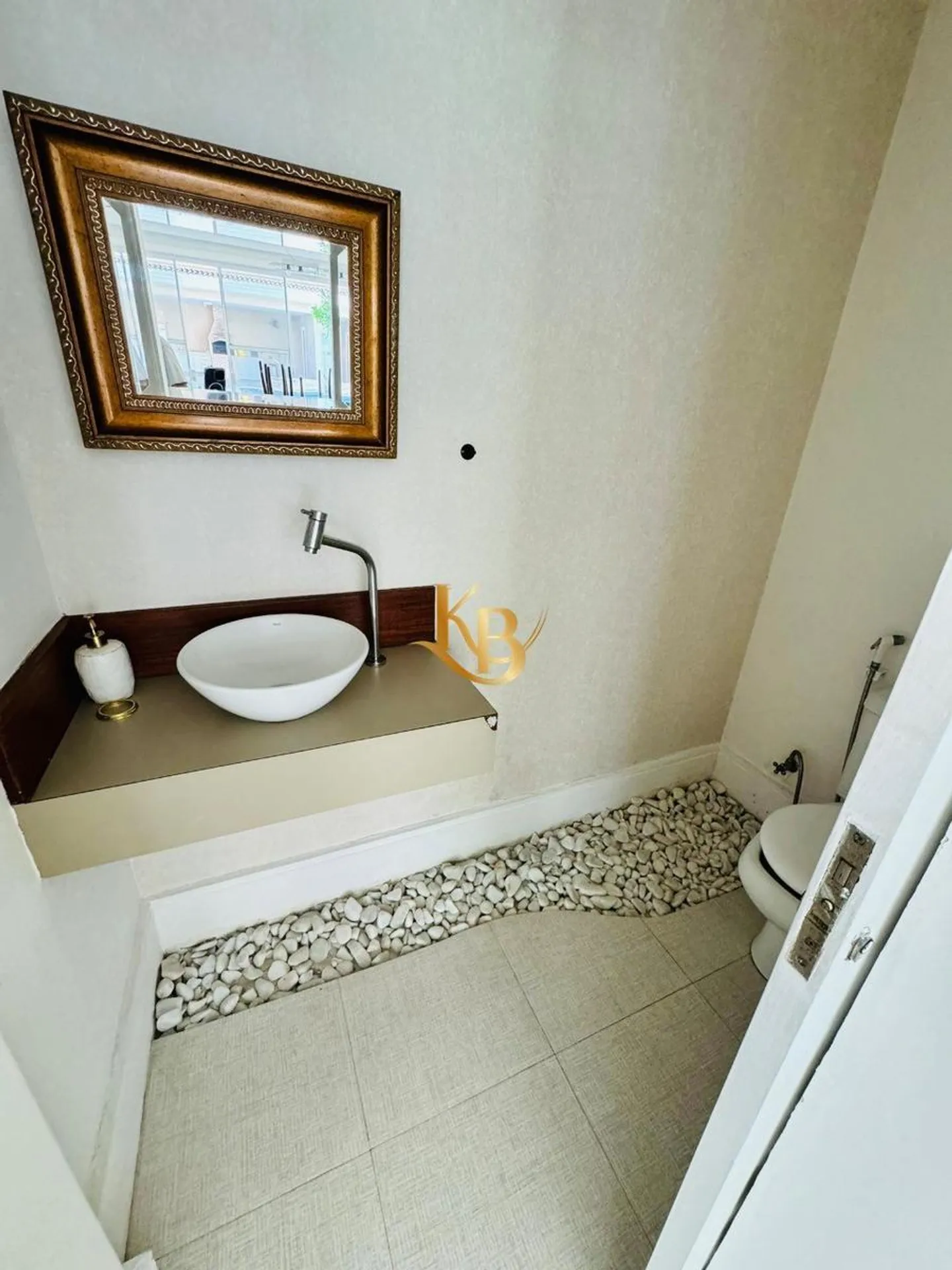 Apartment, 600 m², with a walk-in closet — photo 29