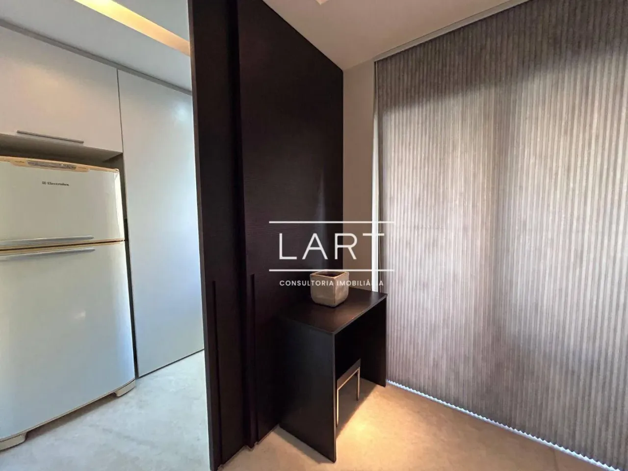 Apartamento mobiliado 2 dormitórios, 85 m², pet permitido — photo 2