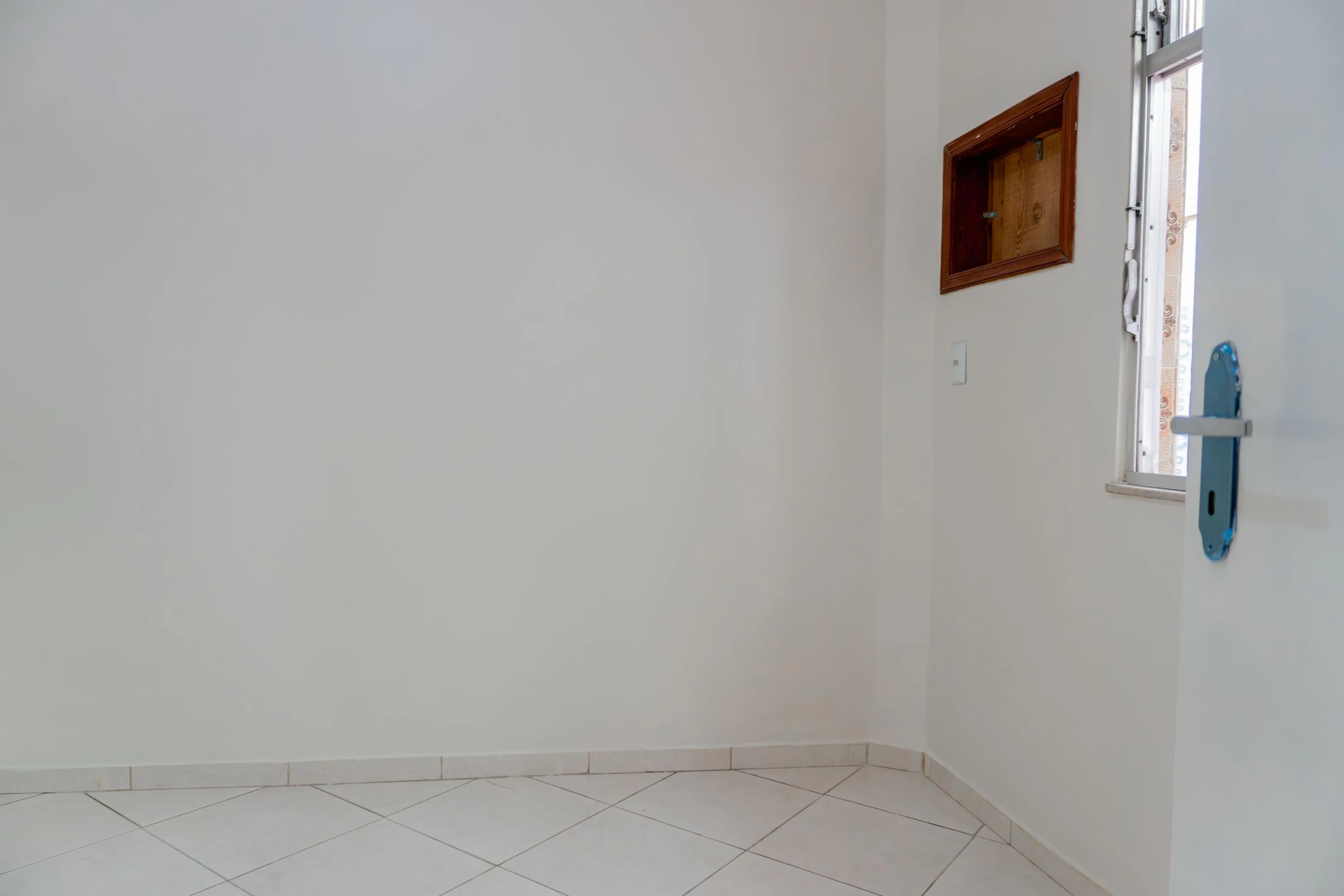 Apartment with 2 bedrooms and a balcony — photo 22
