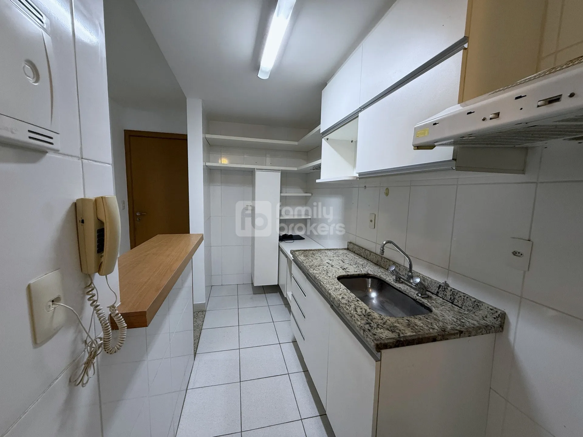 2-bedroom apartment in a building with a sauna — photo 11