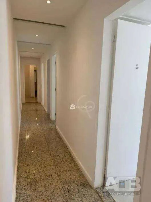 Casa de 3 quartos com 470 m² e fogão a gás — photo 30