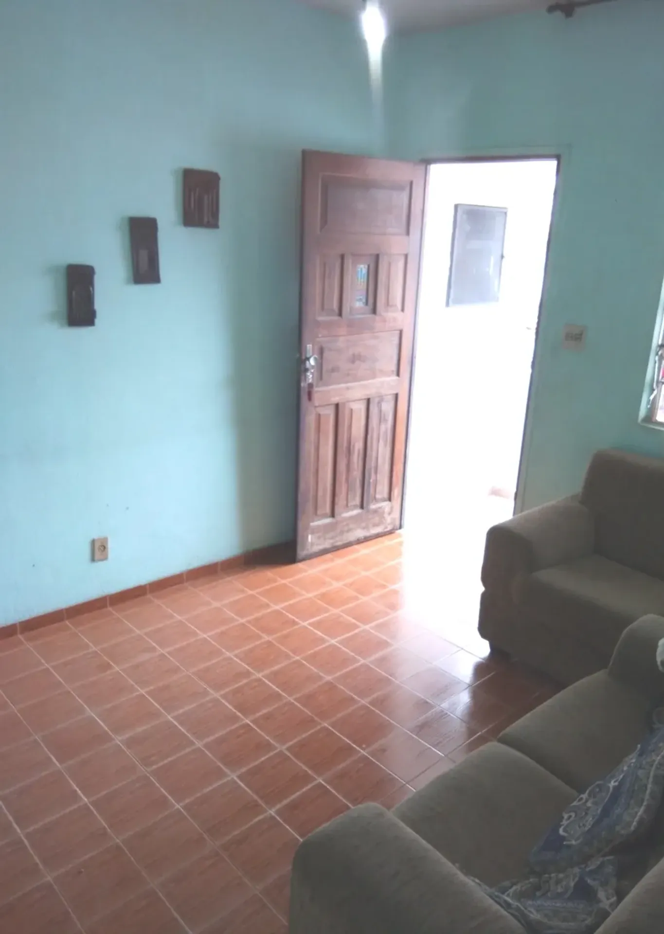 170 m² linear house with yard and enclosed balcony