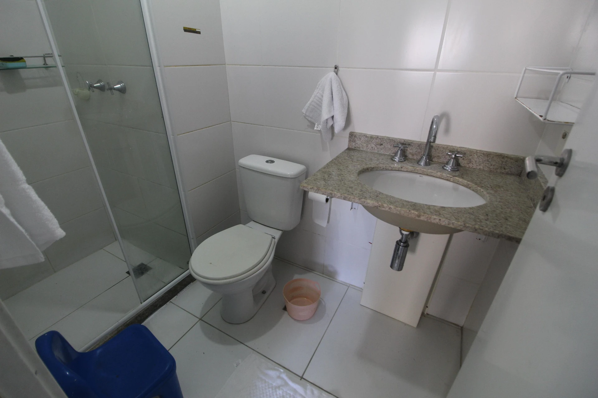 3-bedroom apartment in a building with a sauna — photo 38