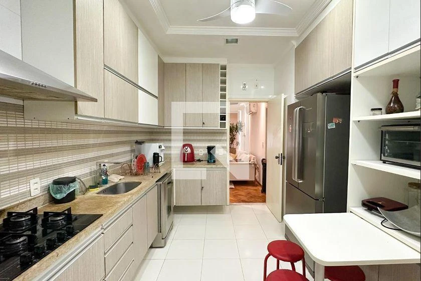 4-bedroom apartment with a home office — photo 8