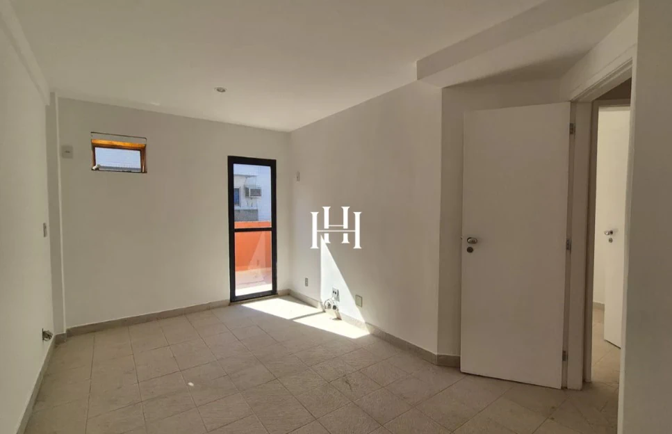 180 m² apartment with 2 bedrooms and integrated open kitchen — photo 6