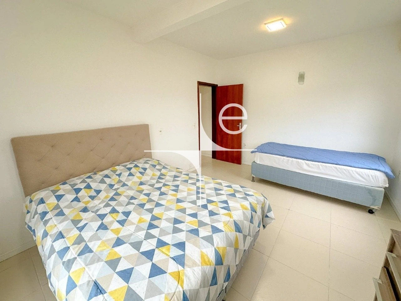 Home office in a 2-bedroom house, 110 m² — photo 12
