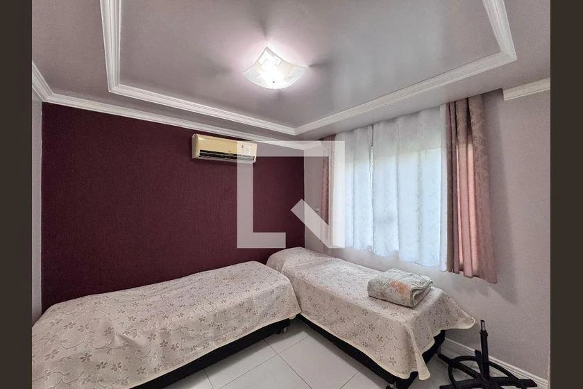 Furnished house with a closed kitchen and 4 en-suites — photo 42