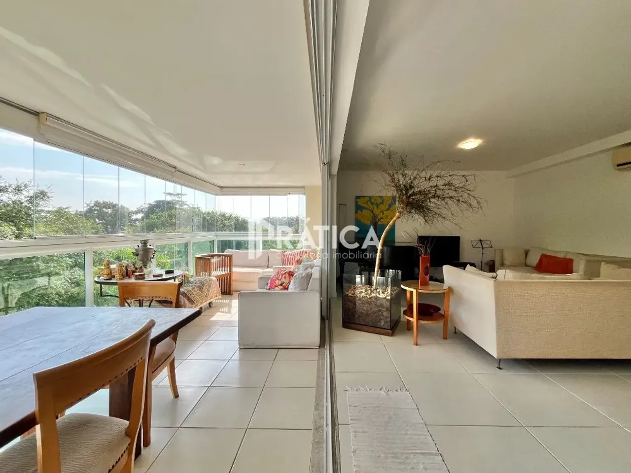 Unfurnished 4-bedroom apartment with balcony grill — photo 5