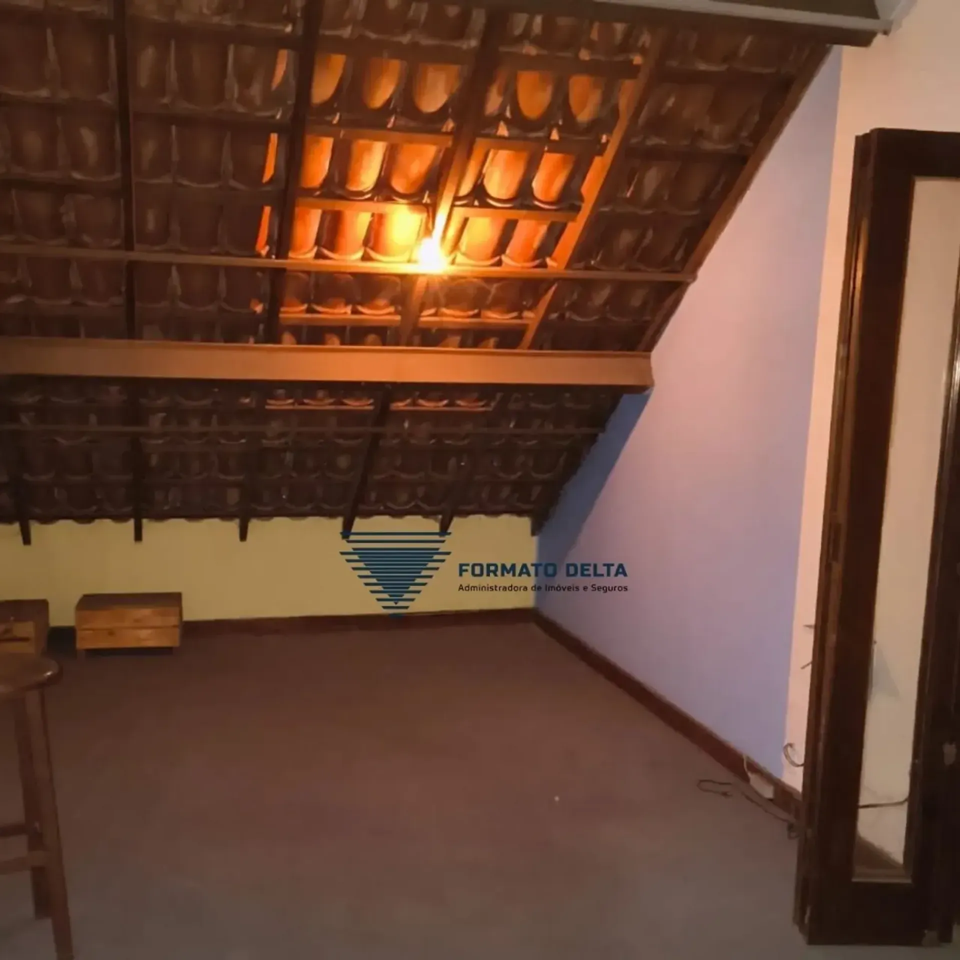 Casa com 8 quartos, 4 banheiros e 7 vagas no 2º andar — photo 33