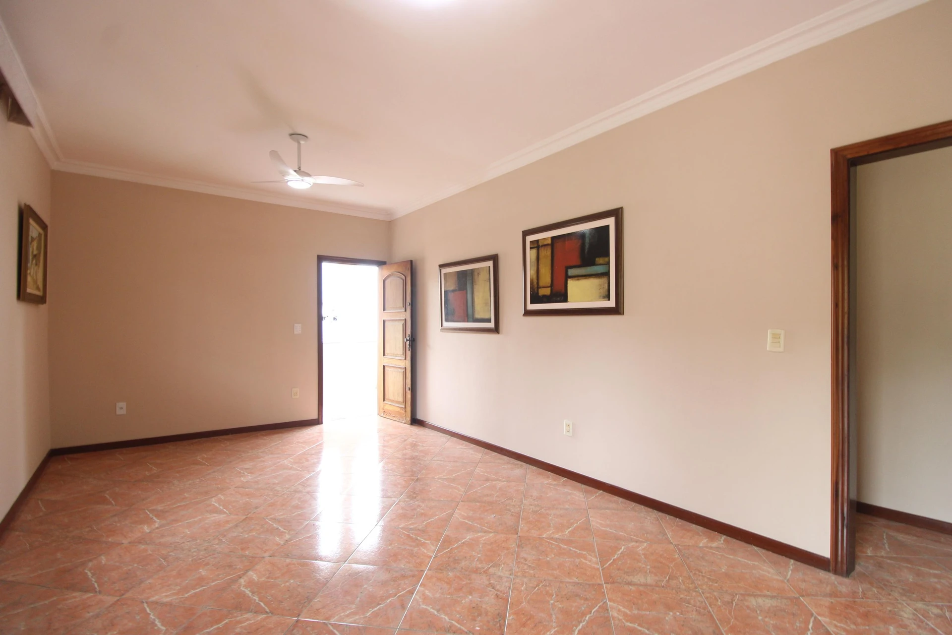 House, 130 m², with a home office — photo 3