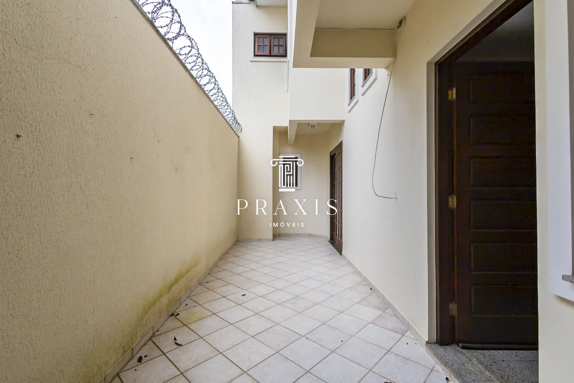 207 m² house with 5 bedrooms, 2 suites and 2 parking — photo 29
