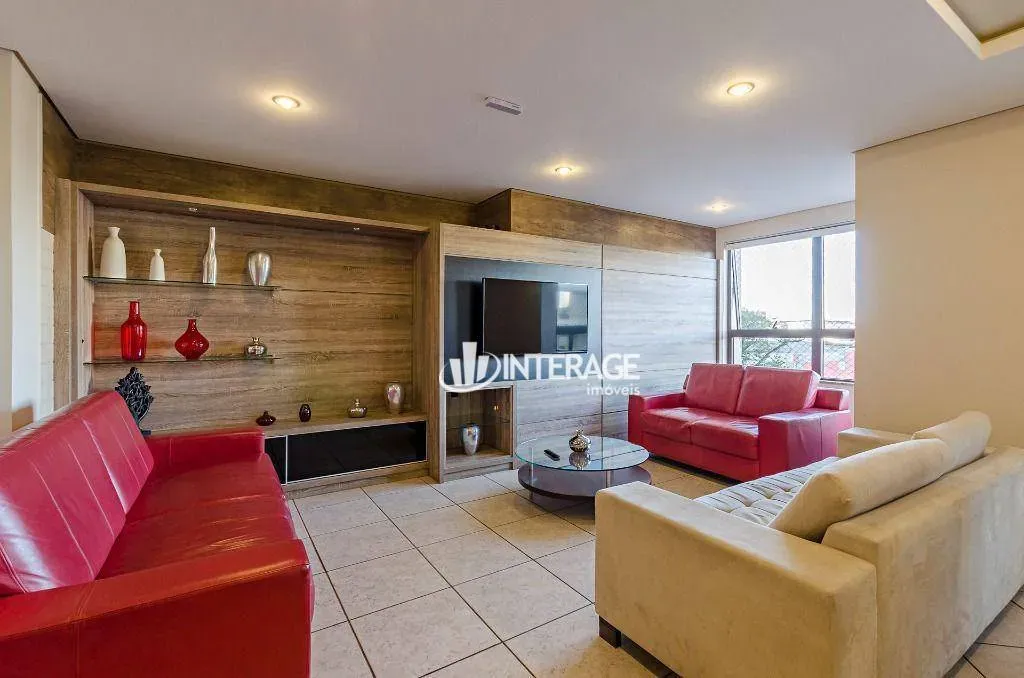 249 m² apartment with 3 bedrooms and 3 bathrooms — photo 35