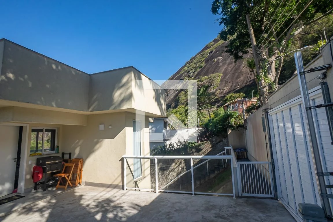 Casa mobiliada, 120 m², com janelas do piso ao teto — photo 16