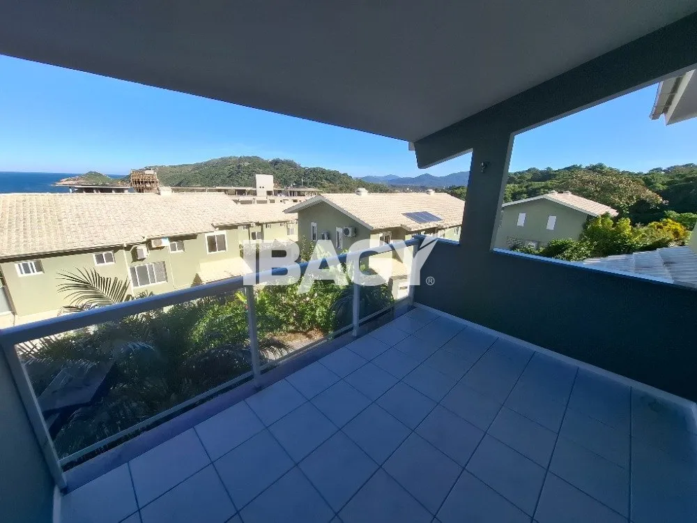 House with 3 bedrooms and 246 m², open-plan kitchen — photo 22
