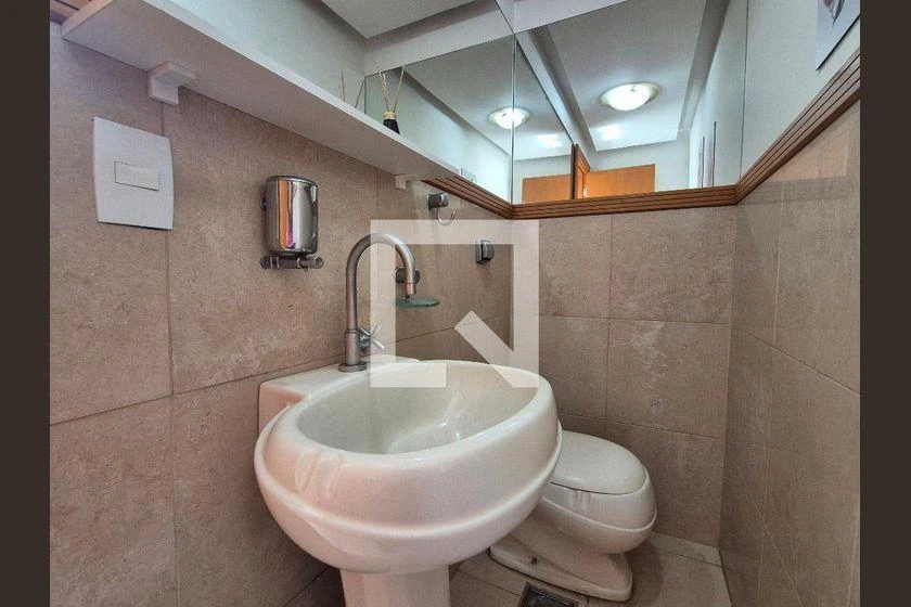 Apartamento de 380 m² com cozinha integrada e 4 quartos — photo 36