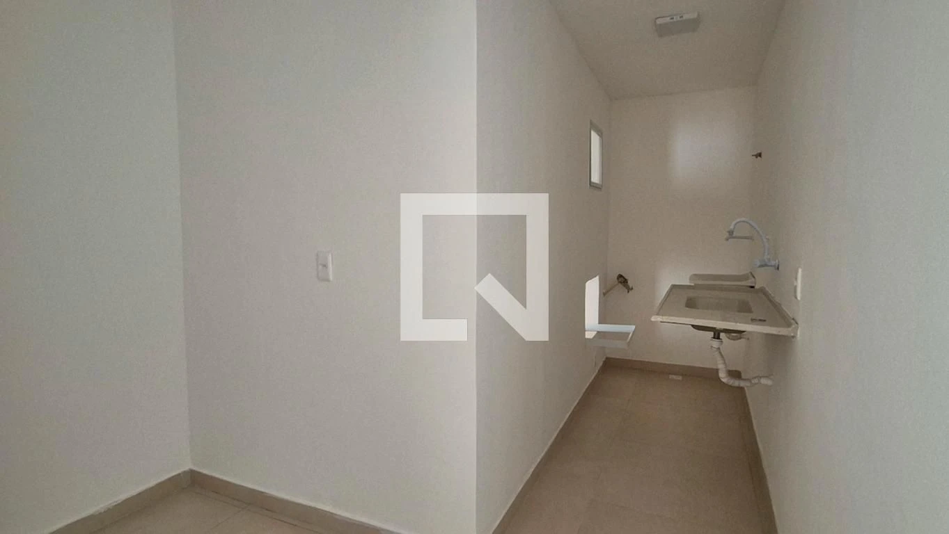 2-bedroom apartment with balcony and mountain view — photo 9