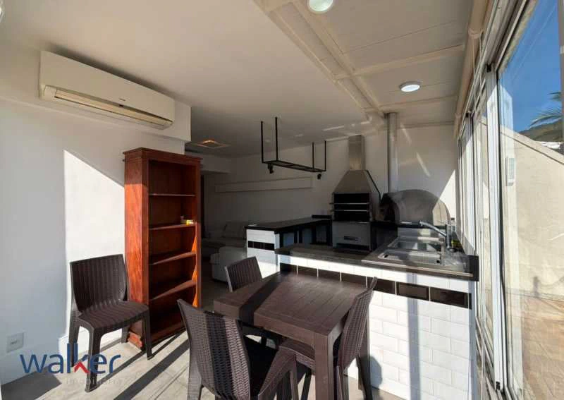 Furnished 4-bedroom penthouse with 239 m² and 2 parking — photo 27