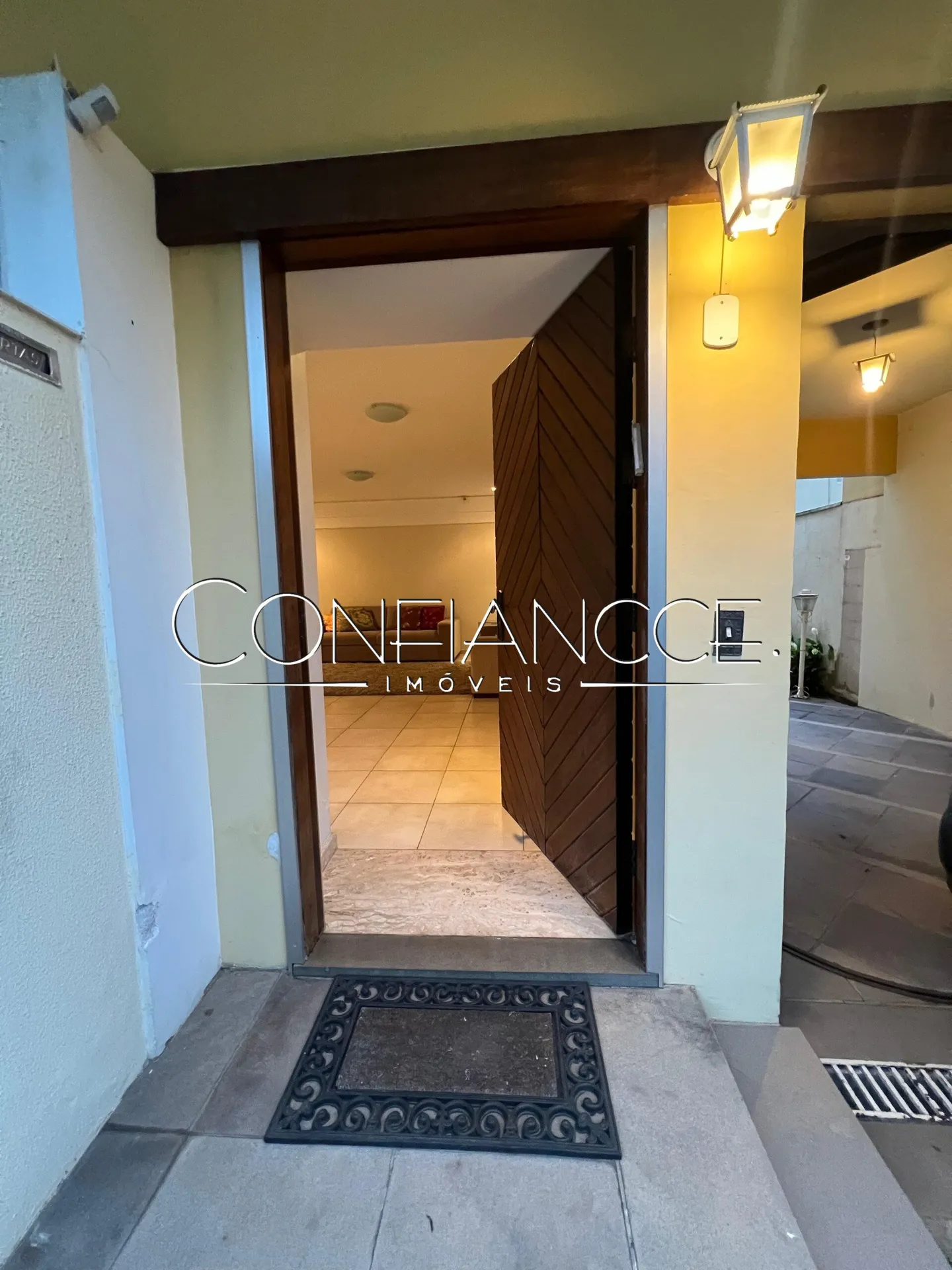 House for rent with 4 bedrooms and 3 bathrooms — photo 2