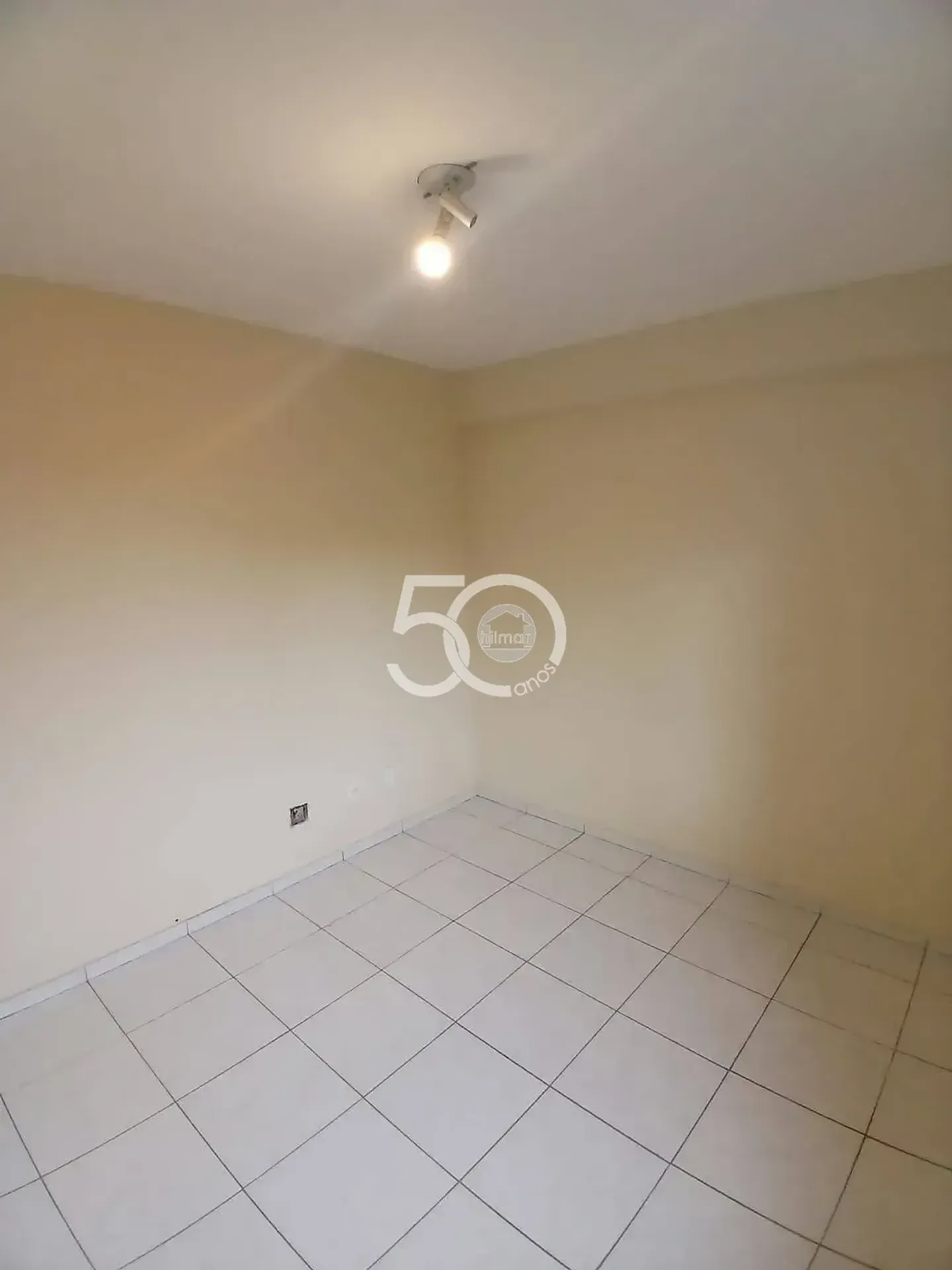 98 m² apartment with 3 bedrooms and 2 garage spaces — photo 22