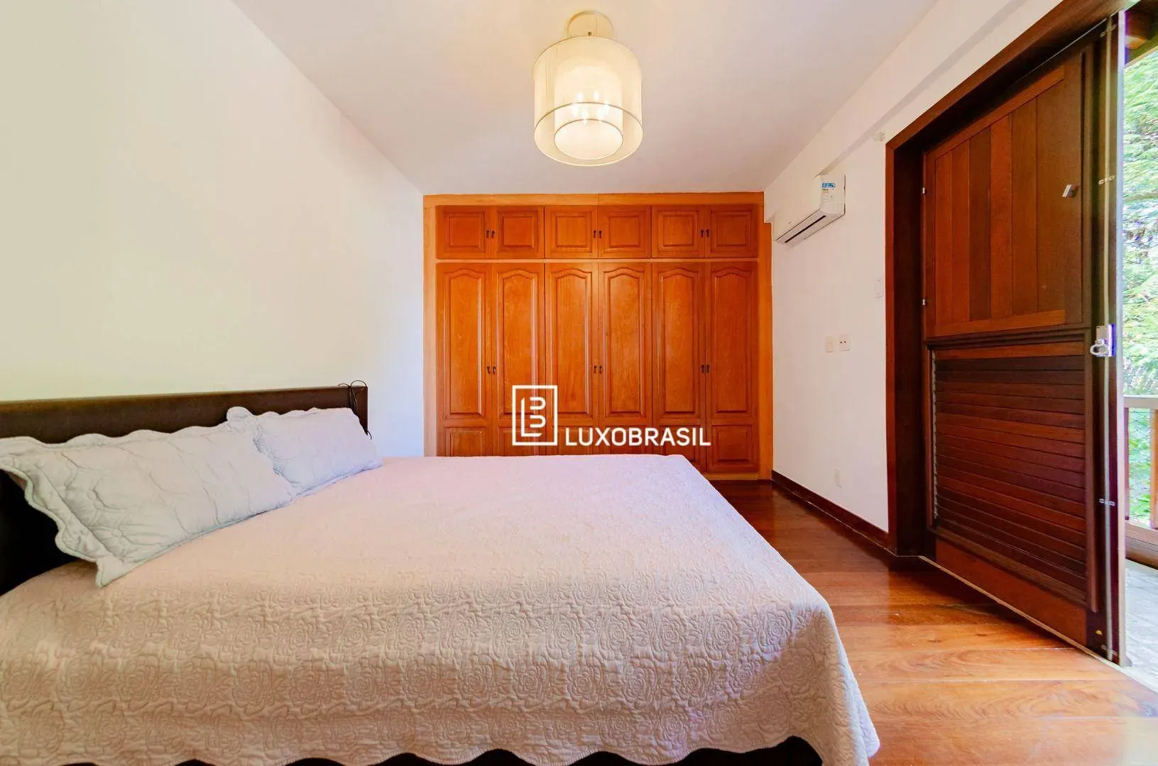 Furnished house with 6 en-suite bedrooms and 9 parking — photo 43